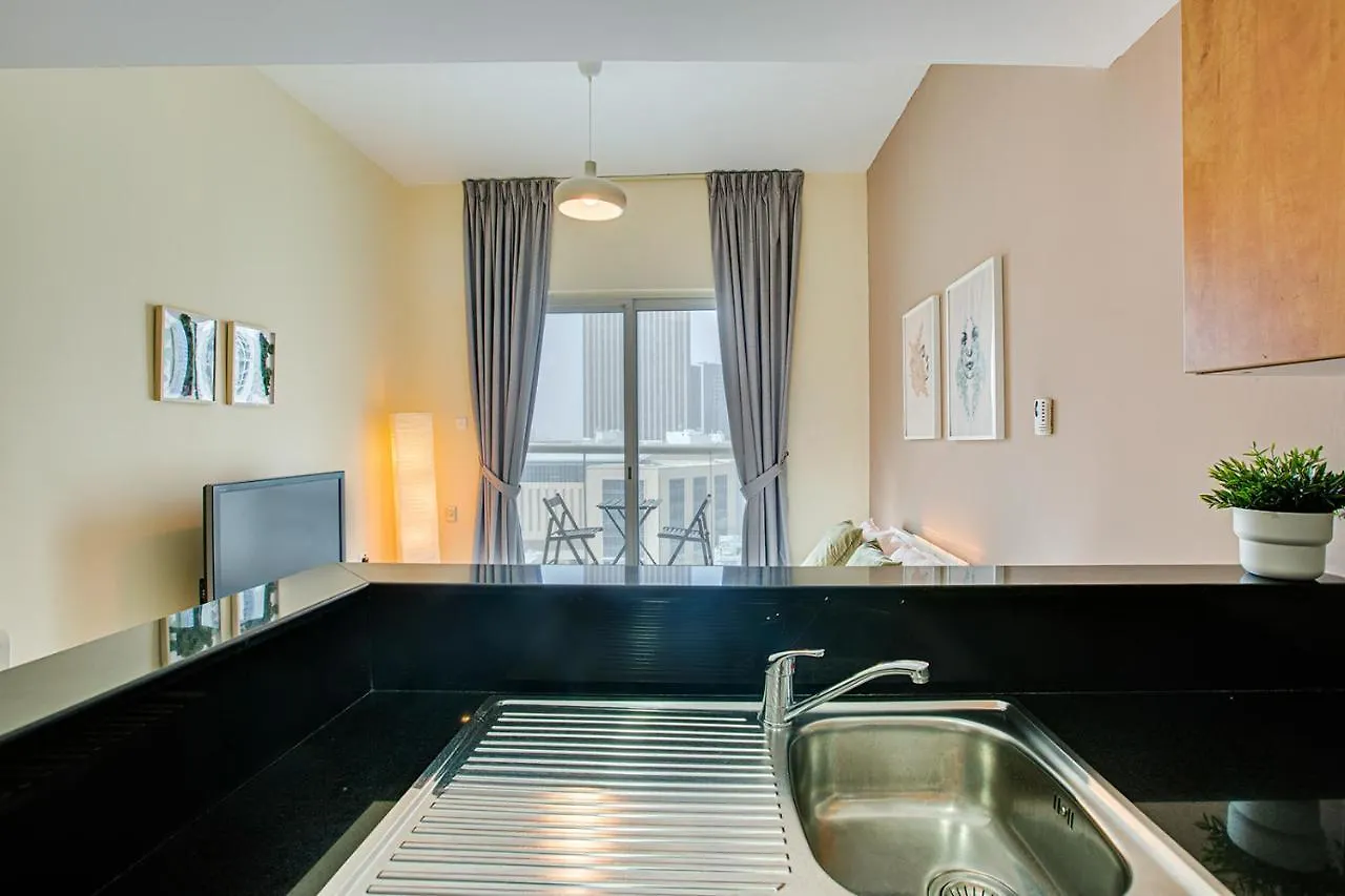 Apartment Splendid Studio In Marina View Towers Dubai United Arab Emirates