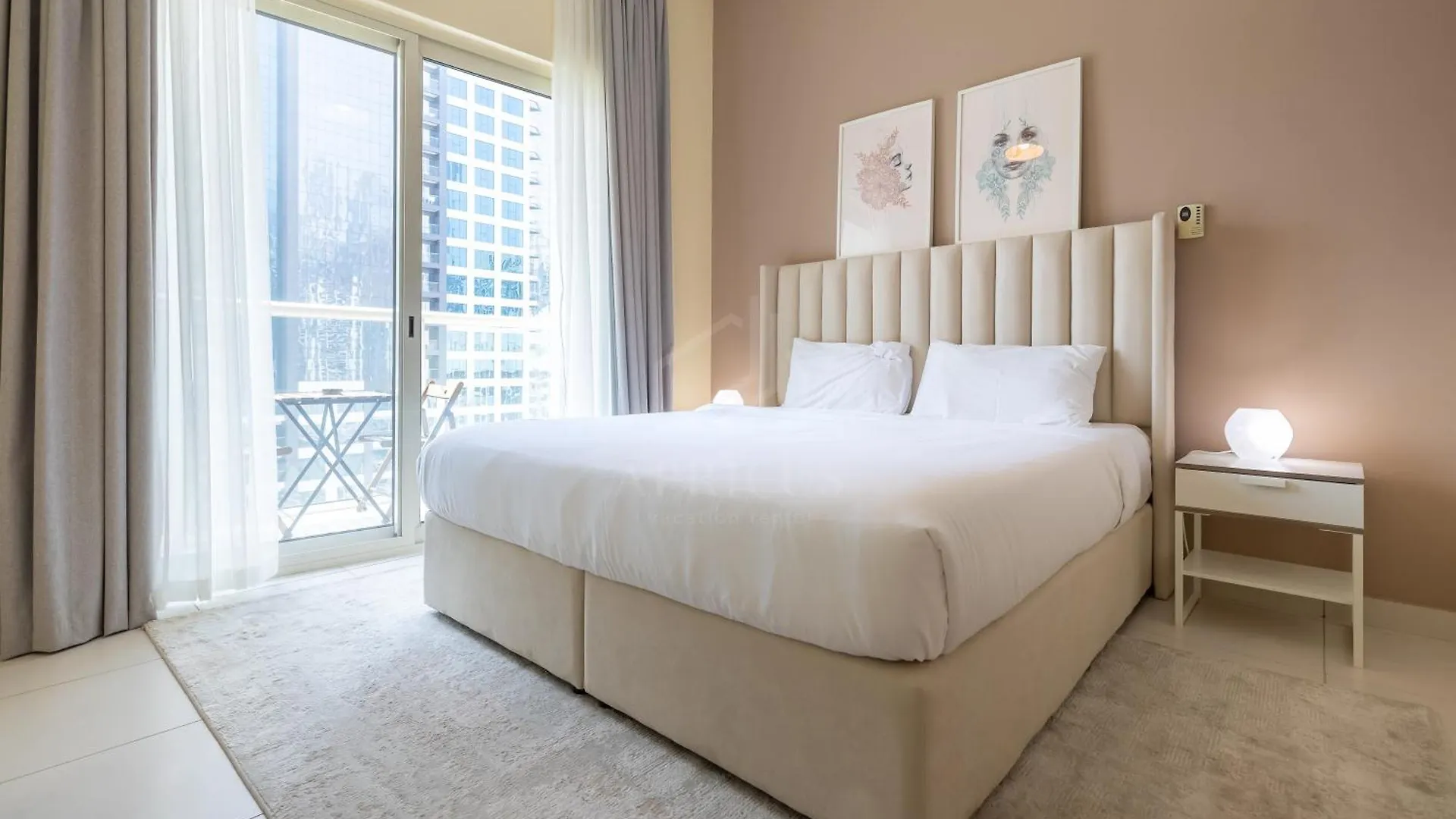 Splendid Studio In Marina View Towers Dubai Apartment