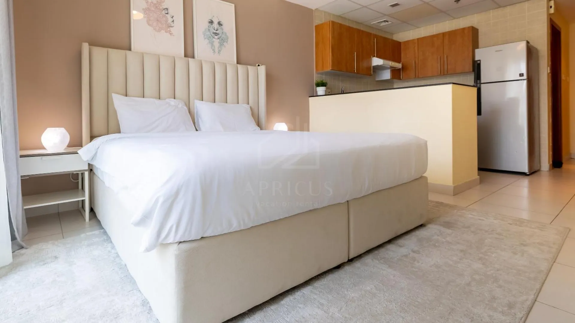 Apartment Splendid Studio In Marina View Towers Dubai