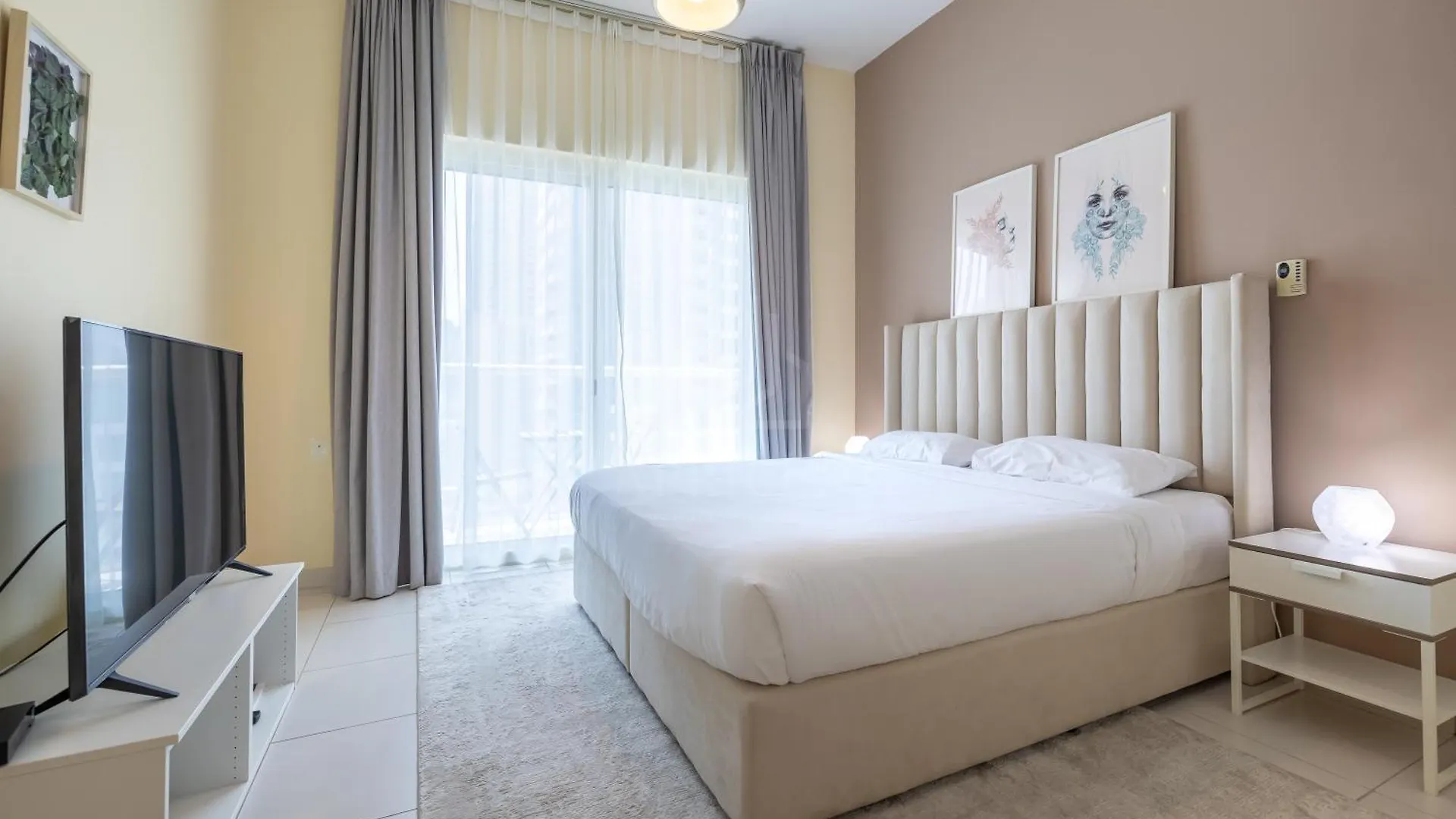 Splendid Studio In Marina View Towers Дубай